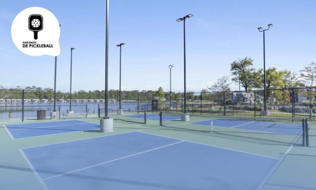 ¿Es el Pickleball un deporte universitario?